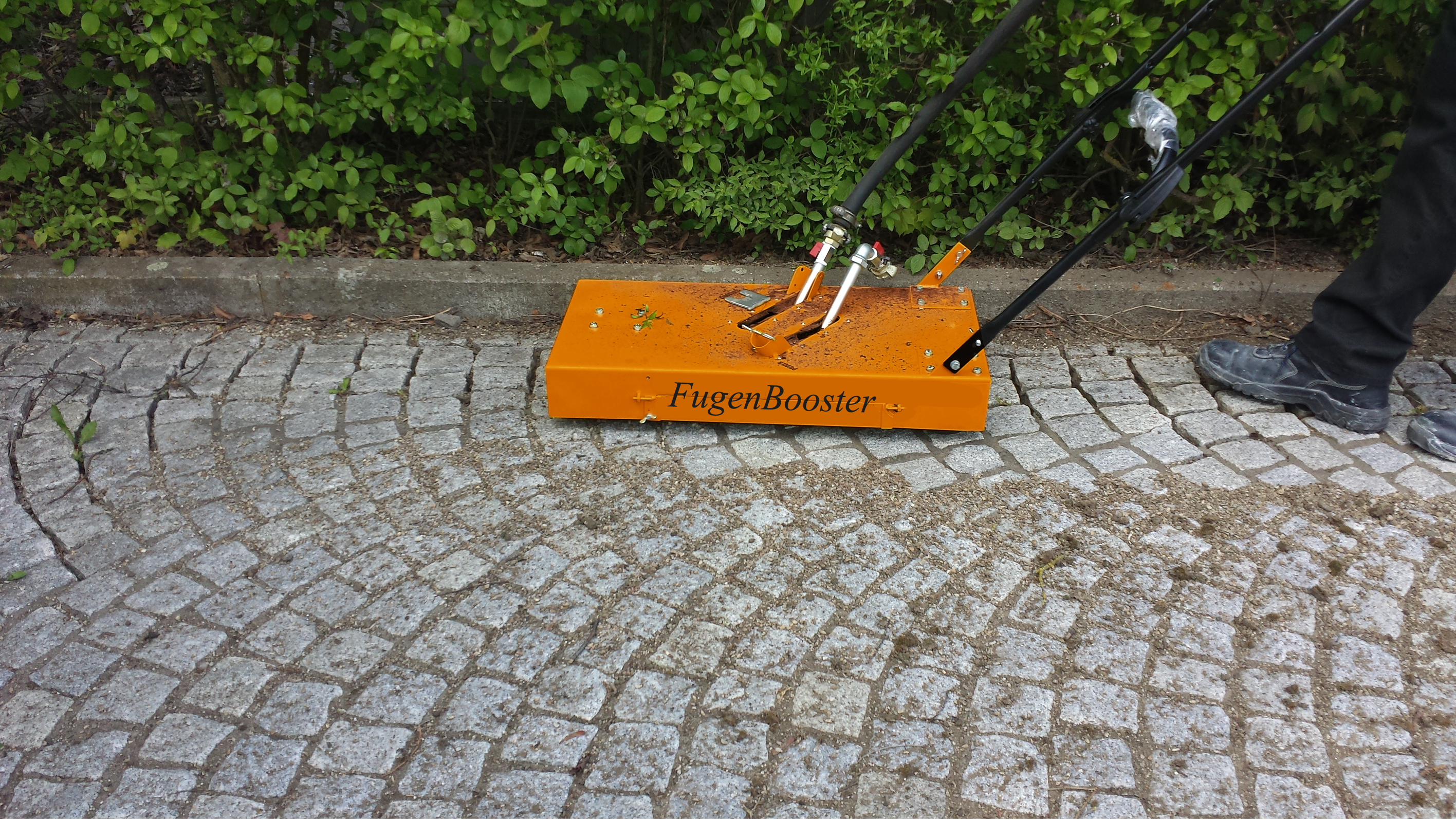 Optimas-FugenBooster_Paver_Joint-Cleaner_JointBooster13