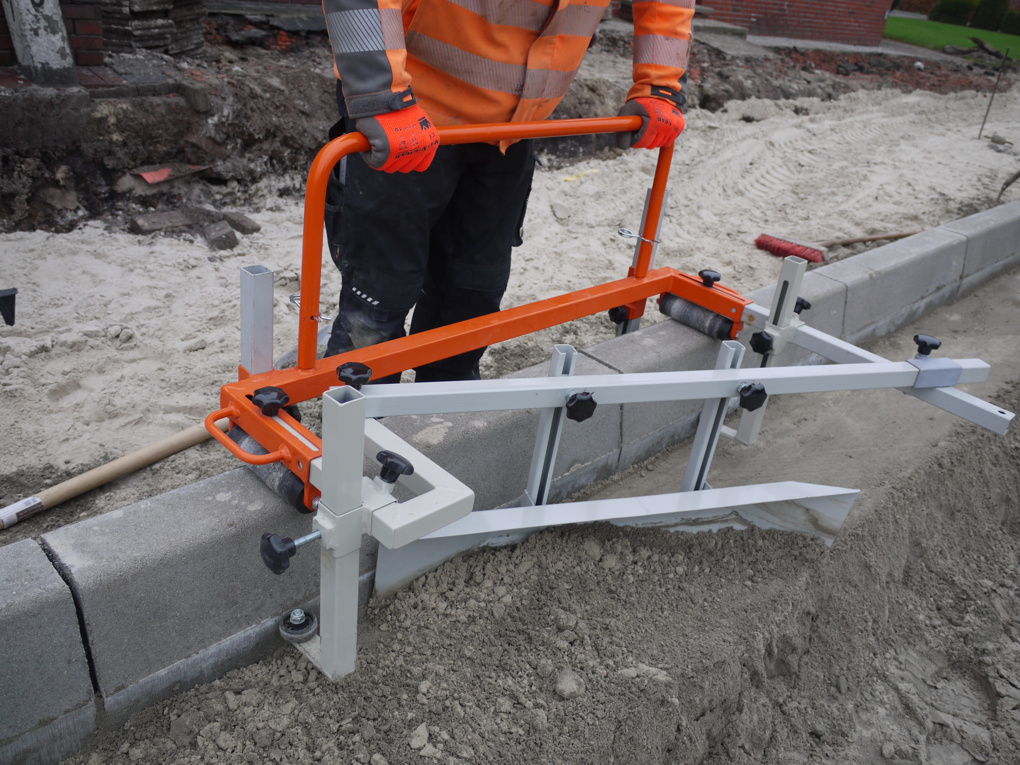 Optimas_Betonabziehsystem_Screeding_device_7