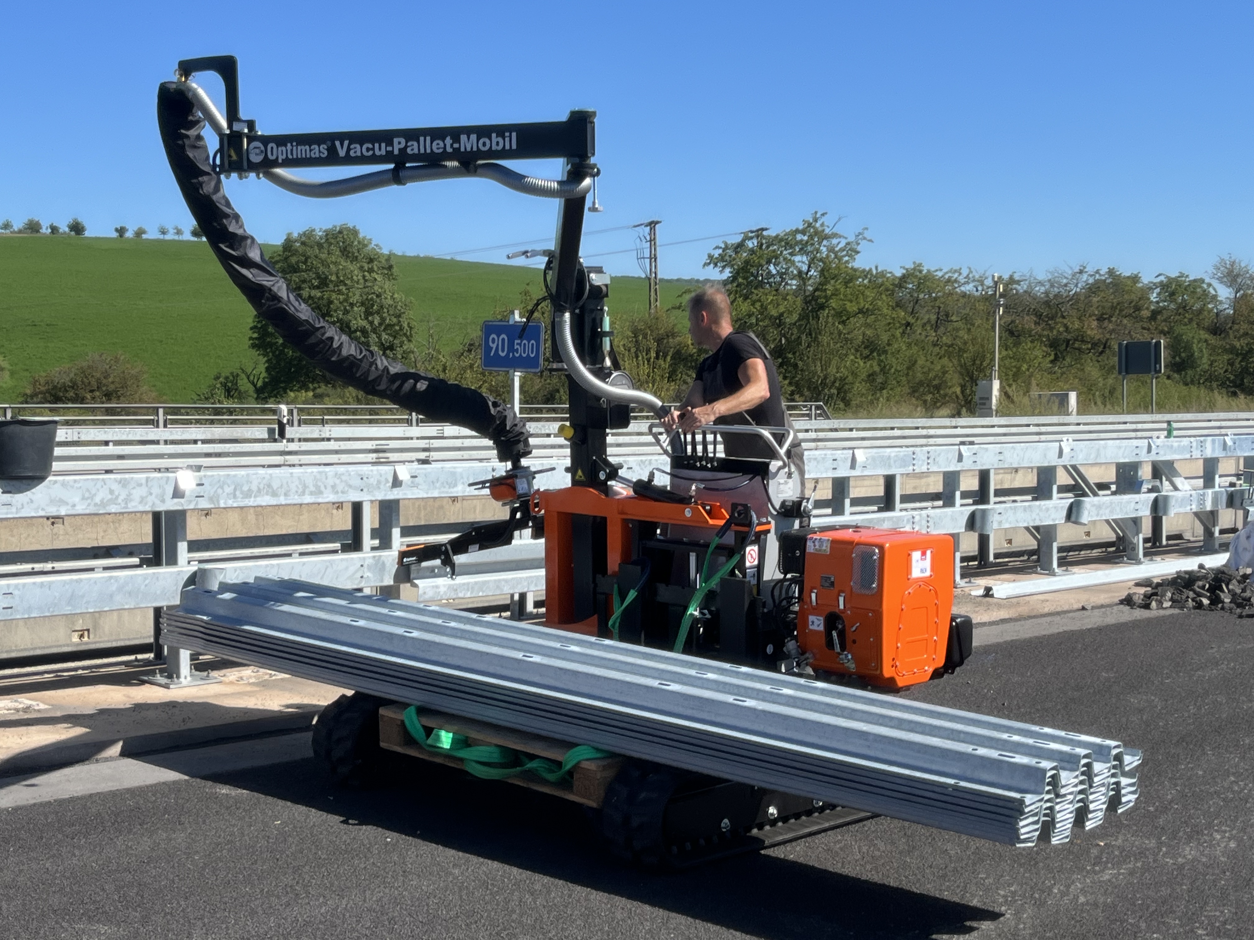 5-image00005HMUHHs02EPZgy