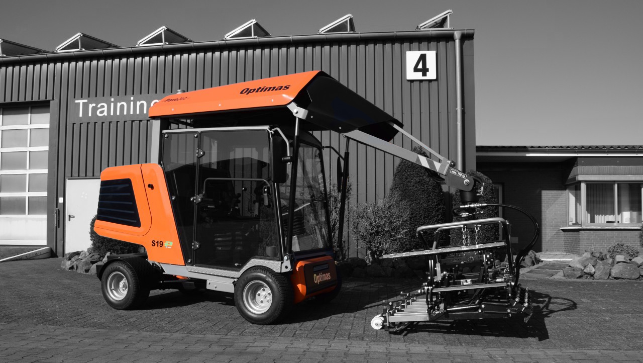 Machine de pose de pavés électrique PaveJet S19E 