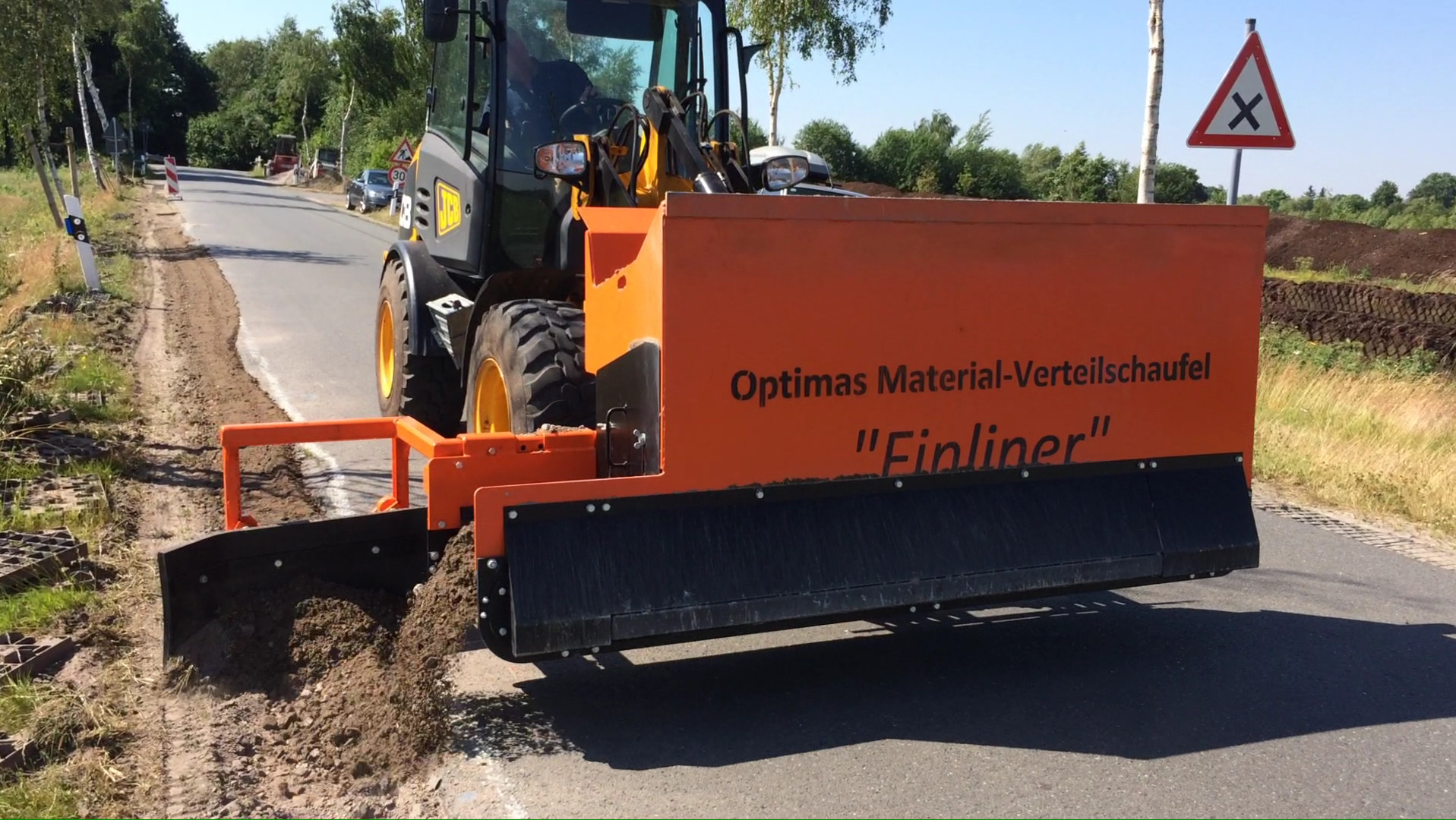 Optimas_Material_Verteilschaufel_Finliner_Side_shoot_bucket_Finliner_17