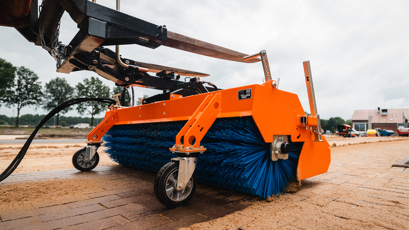 Optimas_Kehrmaschine_Clean_Sweeper_12