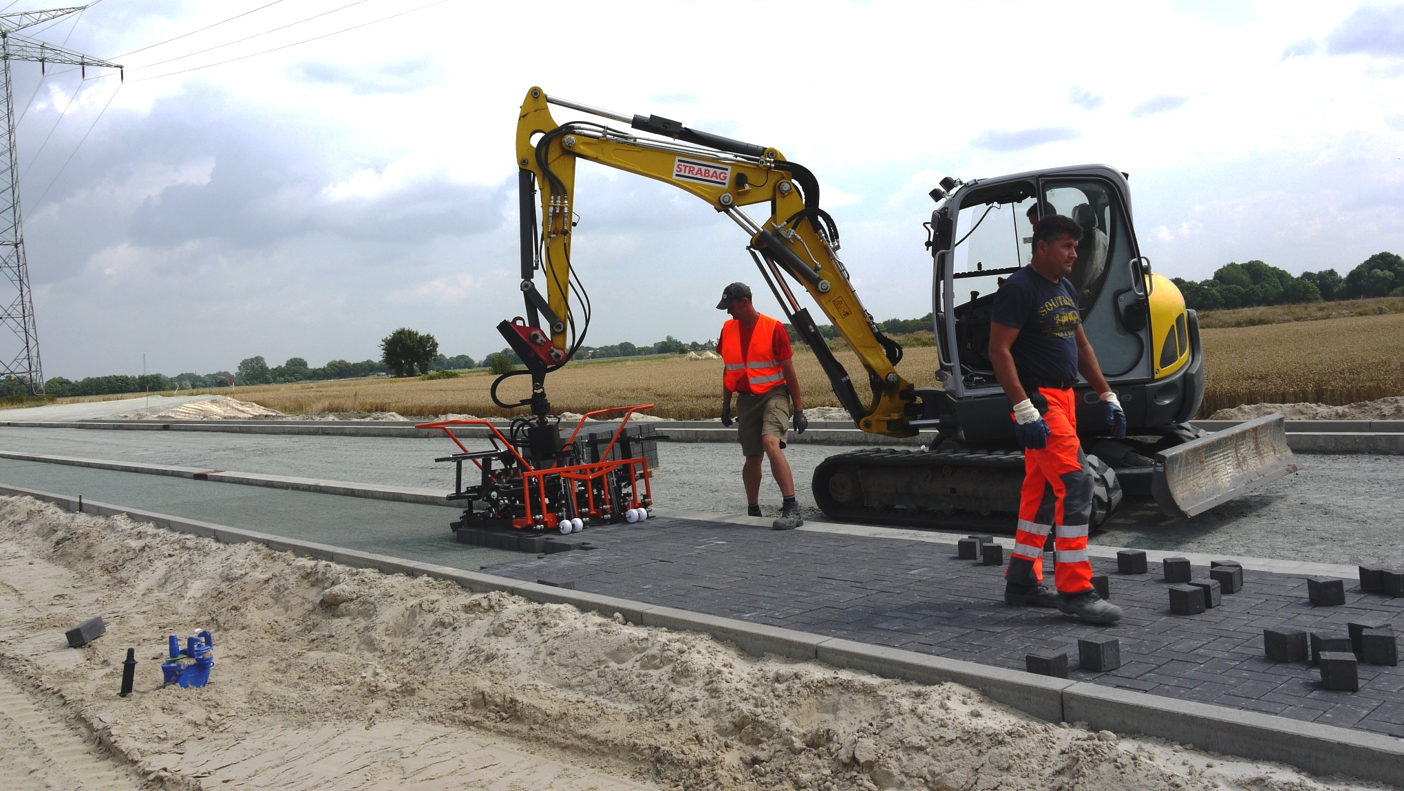 Optimas_Paver_Clamp_Multi6M_for_excavator-loader_7 Paver-Clamp Multi6 M for various carrier -laying down paving stones