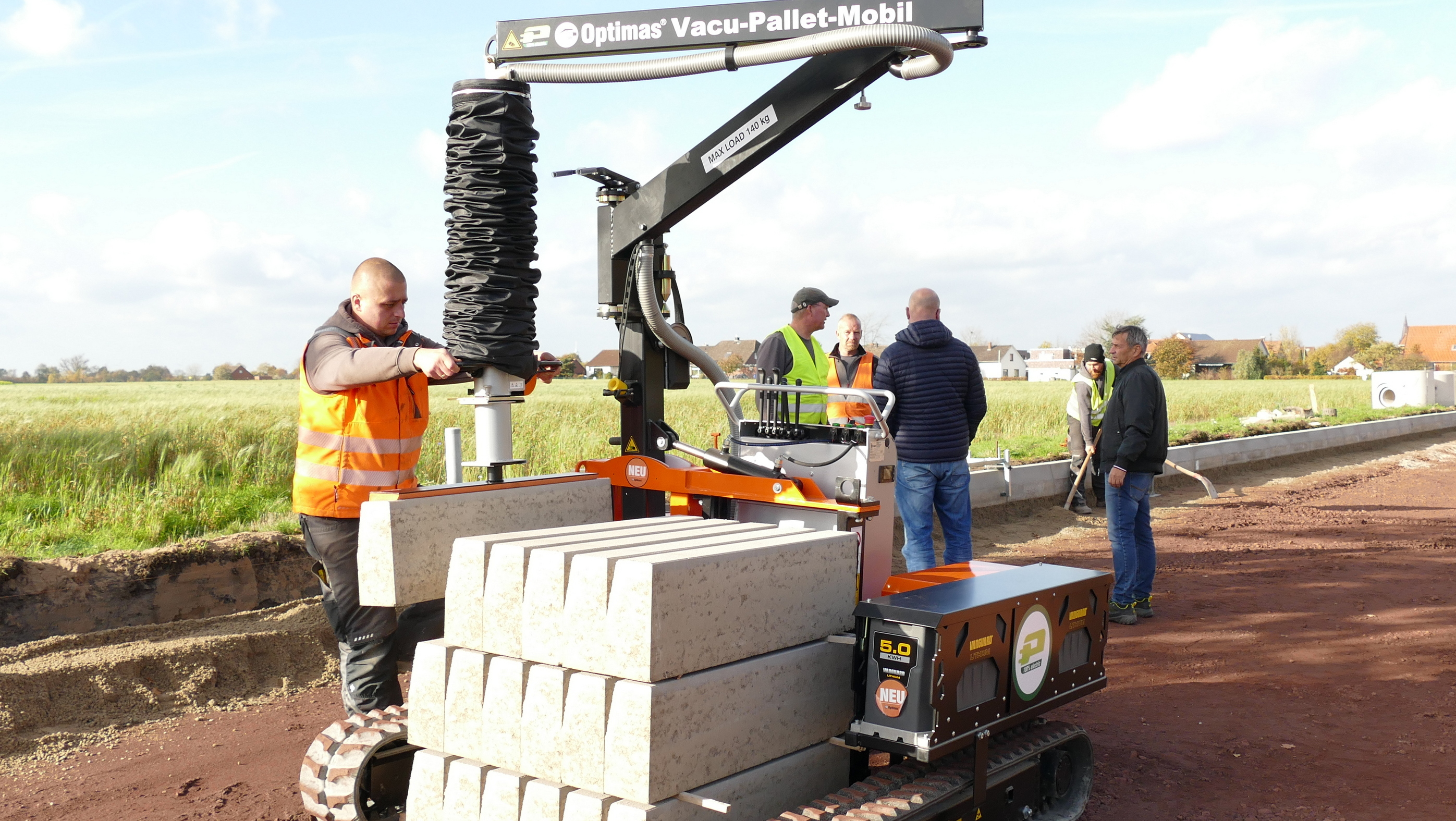 Optimas-Vacu-Pallet-Mobil-E: Bordsteine setzen mit E-Antrieb